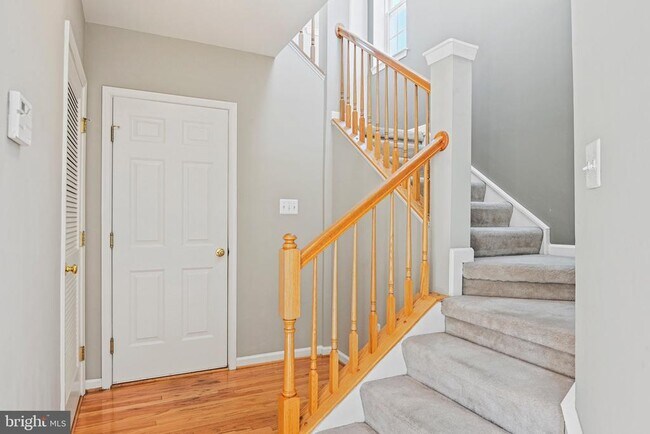 Photo - 2710 Manhattan Pl