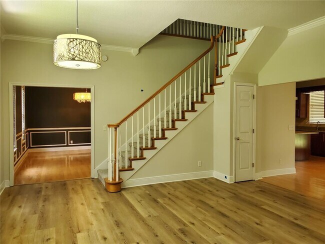 Photo - 2121 Fairfield Ave