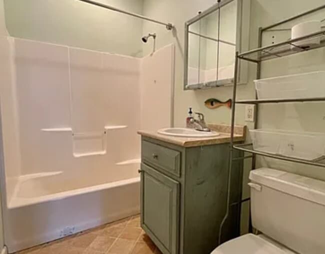 Photo - 310 Highland Heights Dr