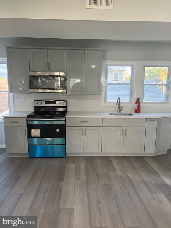 Photo - 3200 Calvert Ave