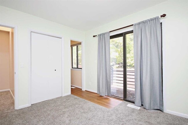 Photo - 2 Bedroom Condo in Birnam Wood