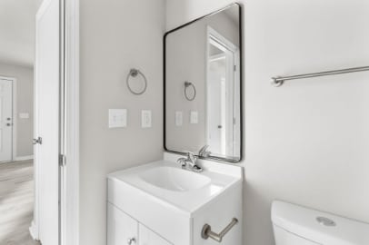 Photo - 1217 Pineview St