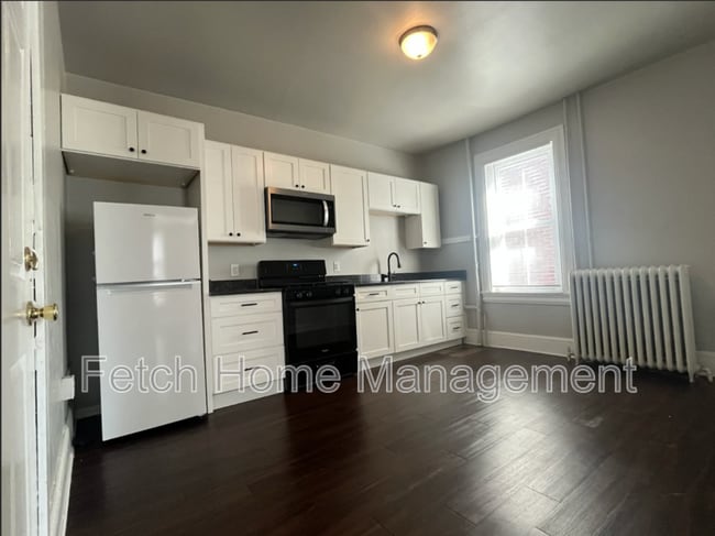 Photo - 633 Manor St