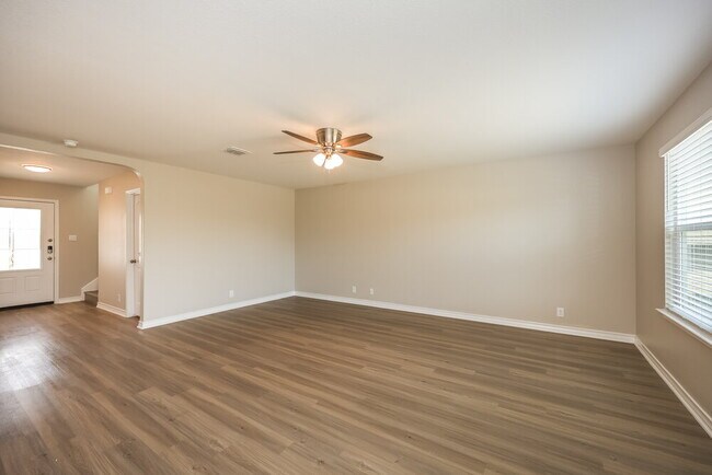 Photo - 12023 Fire Opal