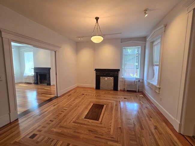 Photo - 116 Winnisimmet St Unit 1