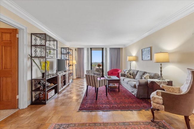 Building Photo - 5101 River Rd