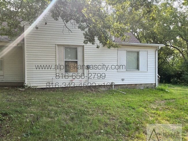 Photo - Northland Bungalow in Staley SD Available Now