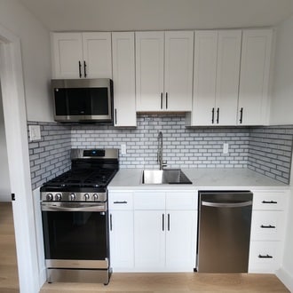 Building Photo - 830 Fuller St Rental