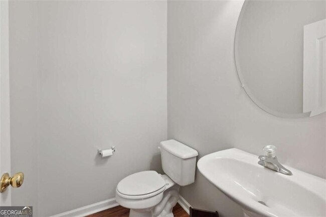 Photo - 939 Pike Forest Dr