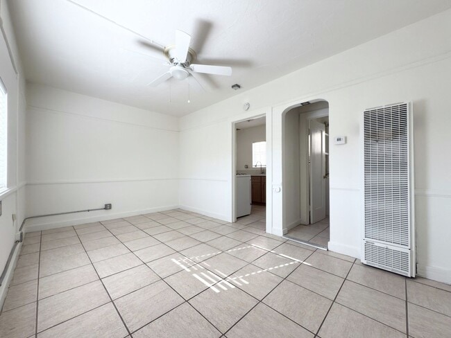 Photo - Studio in Downtown Oceanside! Unit 402