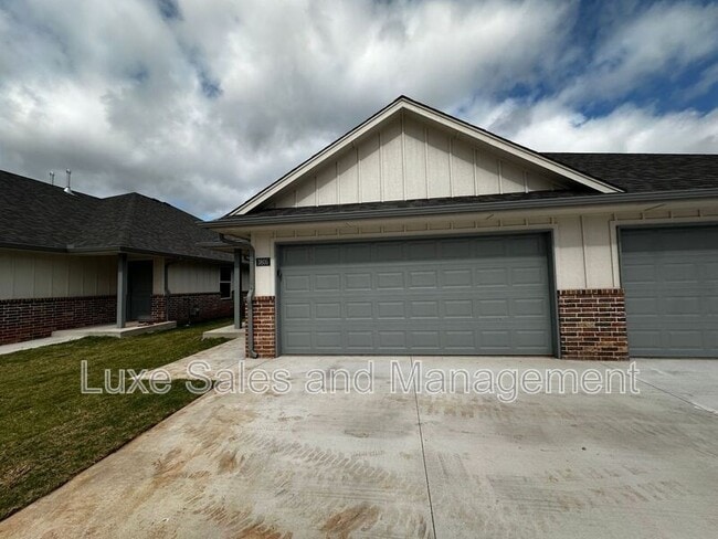 Photo - 3715 Franks Wy