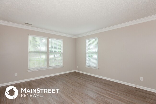 Photo - 6001 Beech Cove Ln