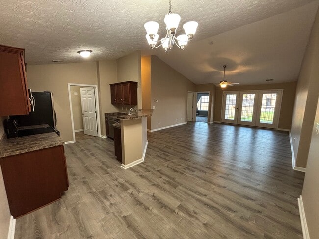 Photo - 9400 Clubview Dr Unit 201