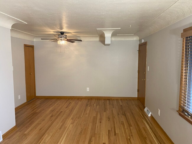 Photo - 6210 Franklin Ave