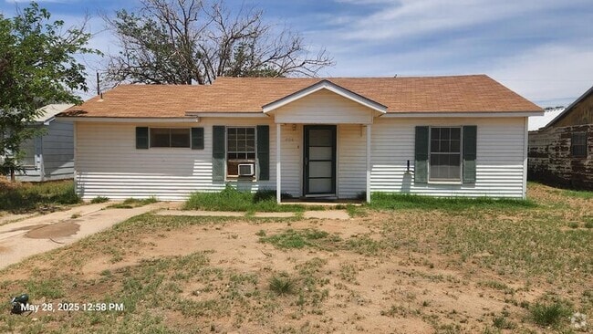 Building Photo - 406 4th St Rental