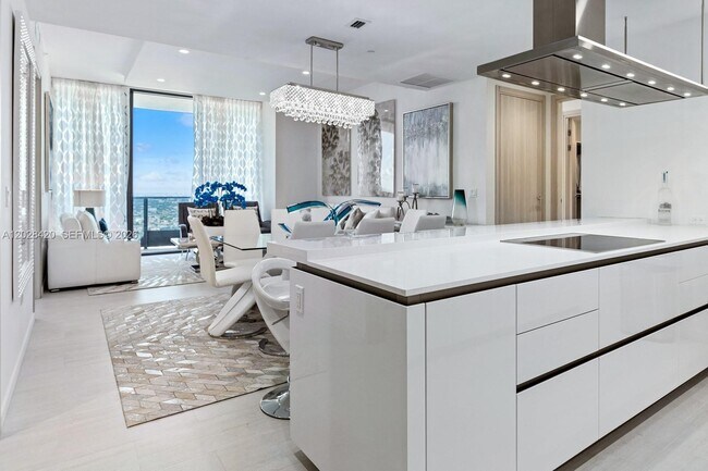 Photo - 1000 Brickell Plaza Unidad PH6006