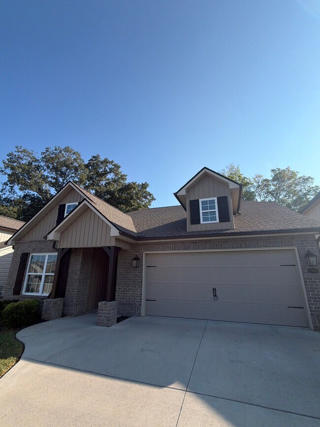 Photo - 7104 Nans Creek Way