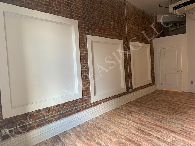 Unit 207 Living Space - Hive@155 and Hive Andrews