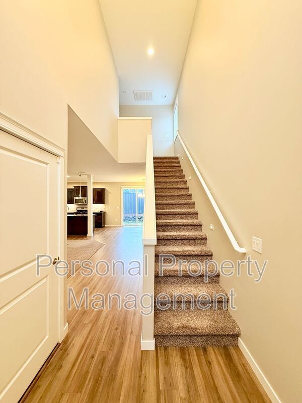 Photo - 4501 NE 91st Way