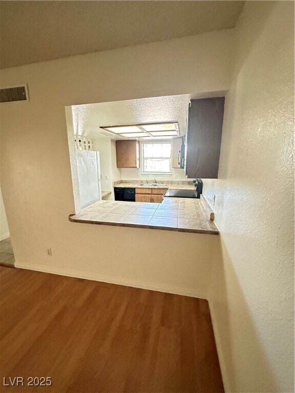 Photo - 3823 S Maryland Pkwy Unidad B10