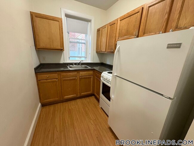Photo - 33 Lancaster Terrace Apartment Unit 104