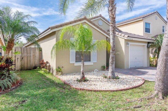 Photo - 1940 SE 14th Ct