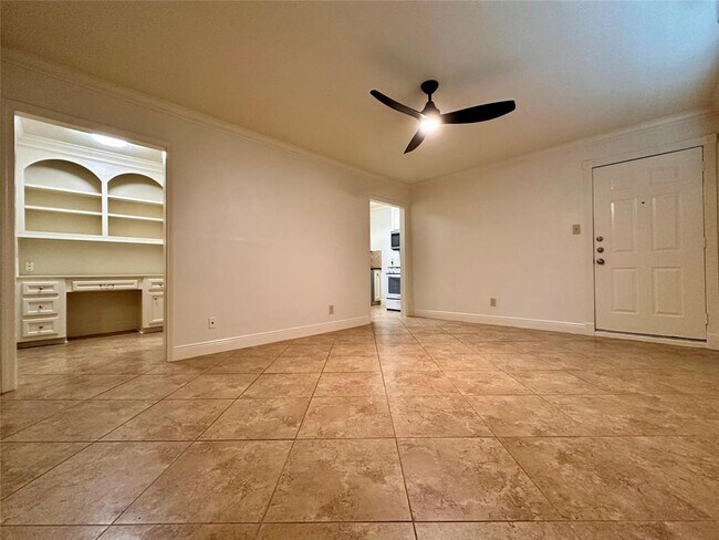 Photo - 2812 Wichita St Unit 2