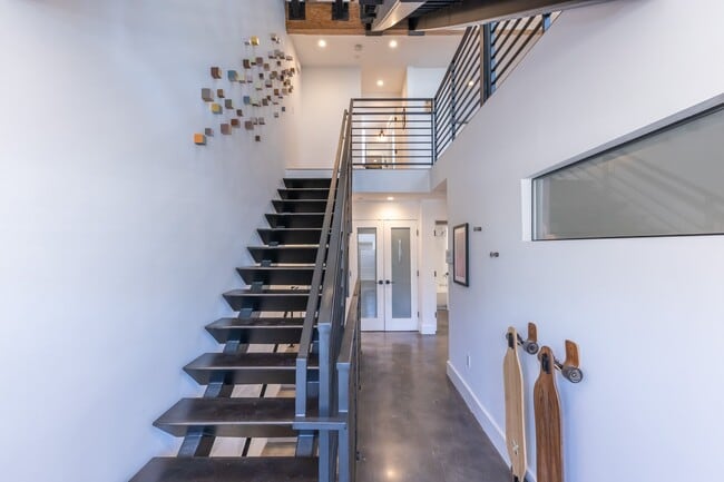 2506 Wilson Ave