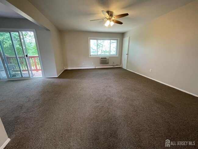 Photo - 1 Lake Ave Unit 4B