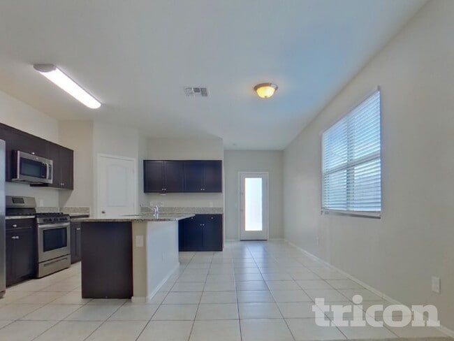 Photo - 29964 W Mulberry Dr