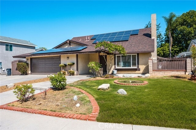 1129 Iris Cir