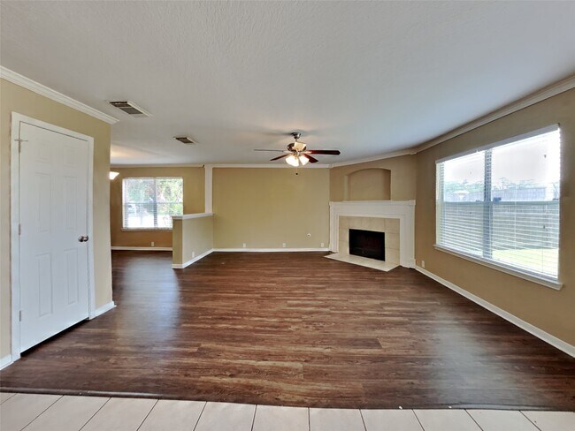 Photo - 674 Cypresswood Trce