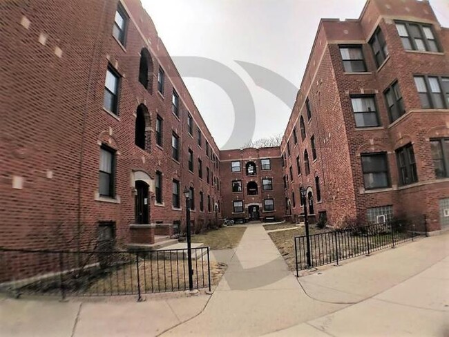 1 bedroom in CHICAGO IL 60657 - 1 bedroom in CHICAGO IL 60657 Condo Unit 2880-2