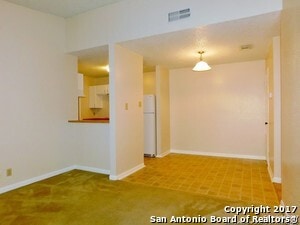 Photo - 6308 Waddesdon Wood