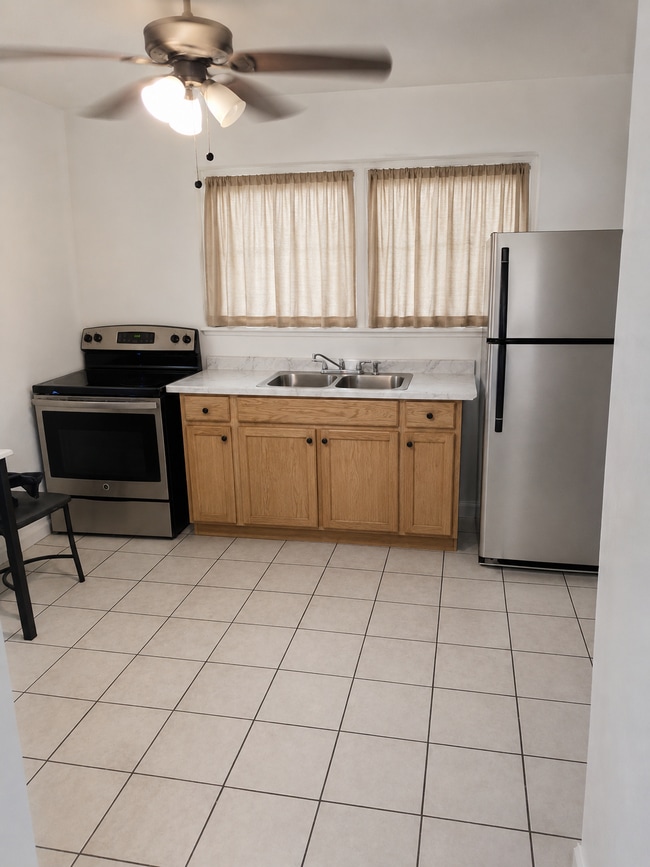 Photo - 1124 NW 112th Ter