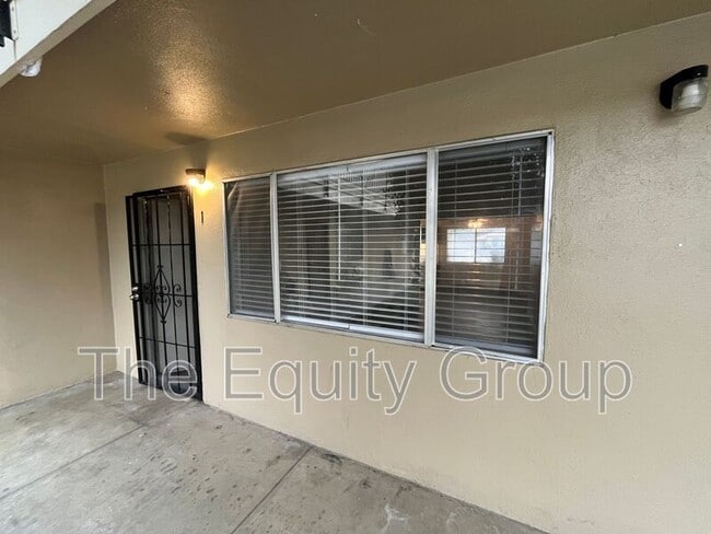 Photo - 554 W Morton Ave Unidad #1