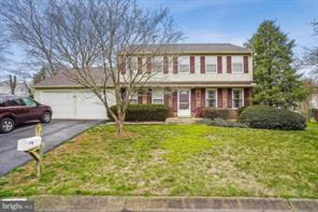Building Photo - SINGLE FAMILY HOME IN DERWOOD