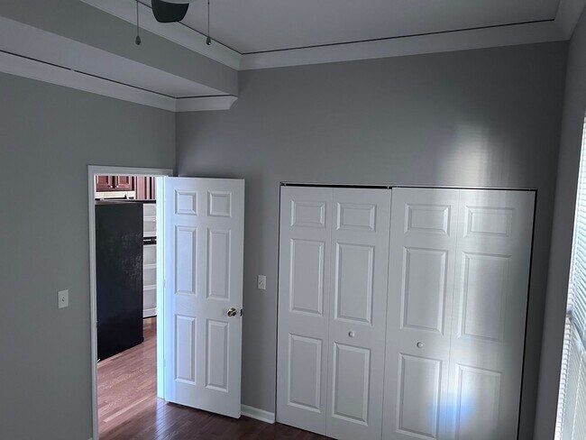 Photo - 1819 N Washtenaw Ave Unit 1st Floor