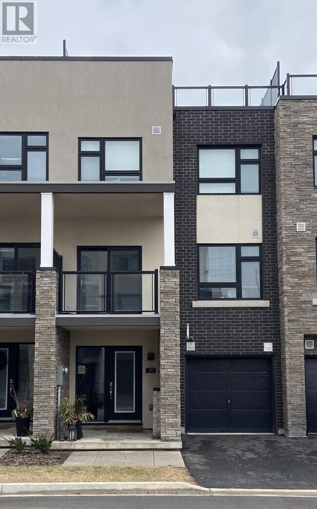 Photo - 1121 Cooke Blvd.