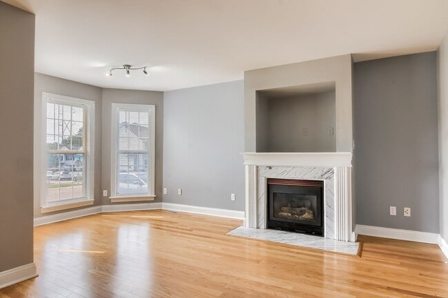 Photo - 4900 Windsprint Way