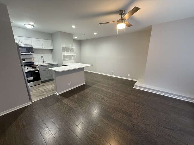 Photo - 744 W Gordon Terrace Unit 308