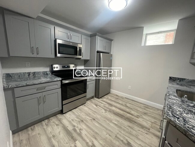 Building Photo - 18 Verrill St Unit GARDEN