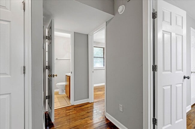 Photo - 3 bed 2 Bath house with fenced-in yard on Pepper dr! Available now!