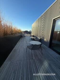 Photo - 55 Brighton Ave Unidad 214