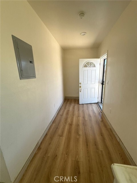 Photo - 1053 Ave