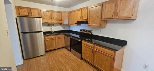 Photo - 205 Hailey Ln