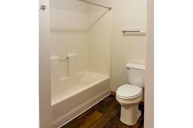 Photo - Pheasant Hollow Apartments