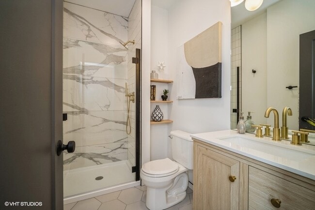 Photo - 1100 S Western Ave Unit 1