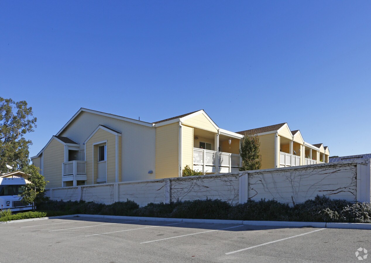 Photo - Sherwood Village