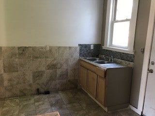 Building Photo - 8337 John R St Unit 8337 Rental
